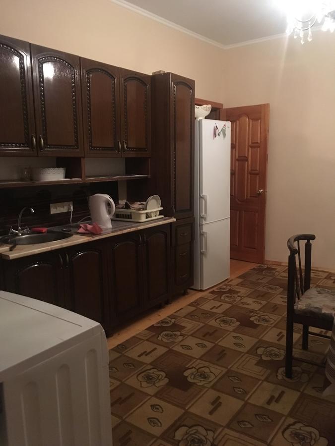 Homestay On Akademika Sakharova ซุคุม ภายนอก รูปภาพ